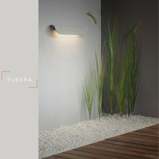 Sleek and Stylish Outdoor Wall Sconce